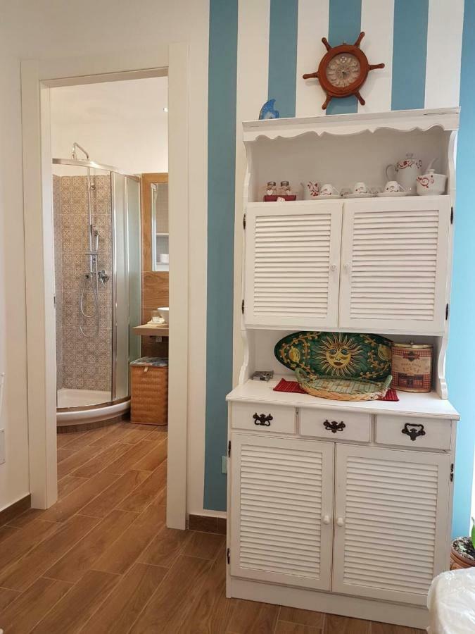 La Rosa Dei Venti Villa Изола деле Фемине Екстериор снимка