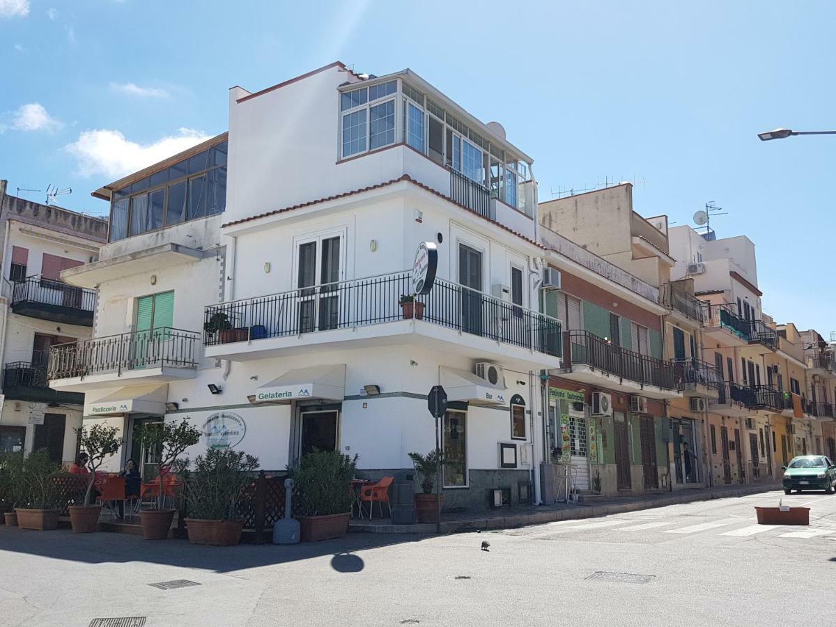 La Rosa Dei Venti Villa Изола деле Фемине Екстериор снимка